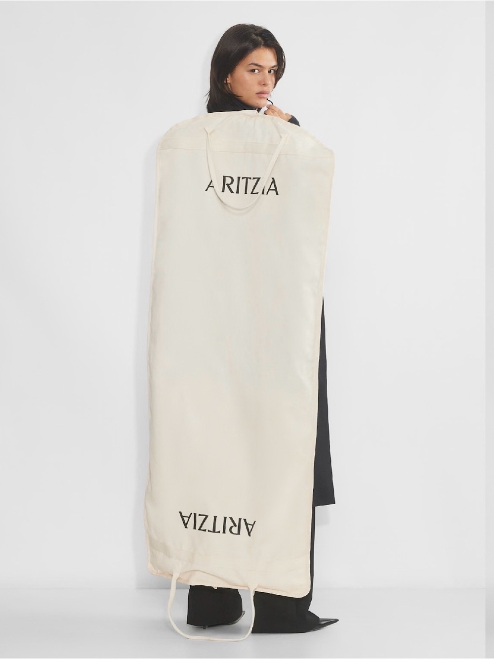 Aritzia Valet Multi Garment Bag